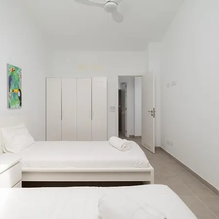 Leyre Mar Canteras By Canariasgetaway *